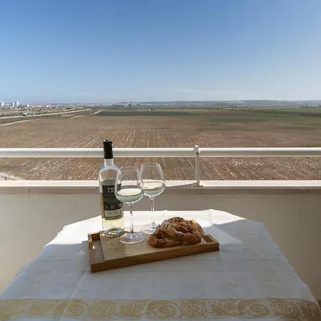 Seascape Homey & Cozy Baleal *